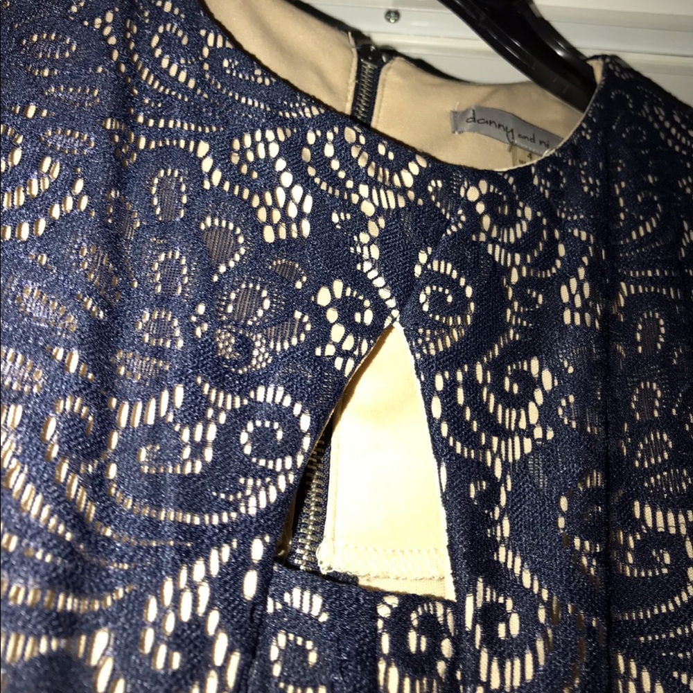 Dress - Picture 3 of 5
